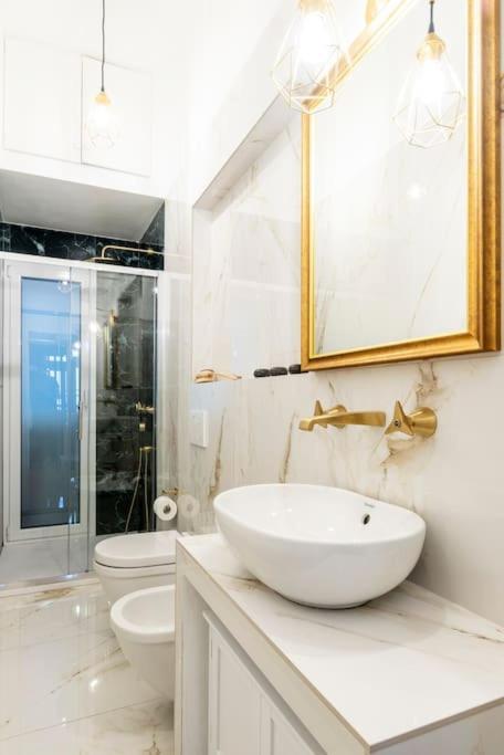 Velasca Flexyrent Apt. Aircon - Wifi - Brand New 米兰 外观 照片