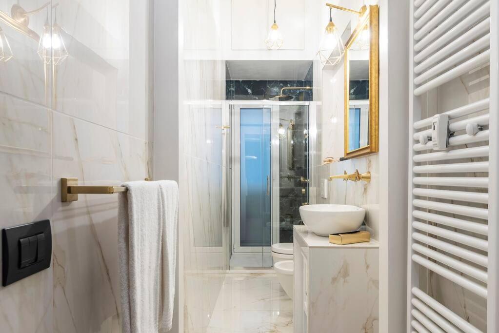 Velasca Flexyrent Apt. Aircon - Wifi - Brand New 米兰 外观 照片